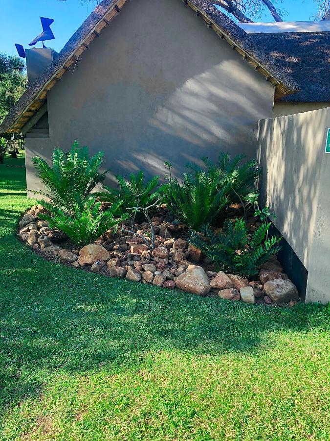 Hotel Jock Of The Bushveld à Barberton Extérieur photo
