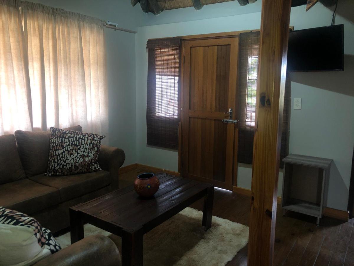 Hotel Jock Of The Bushveld à Barberton Extérieur photo